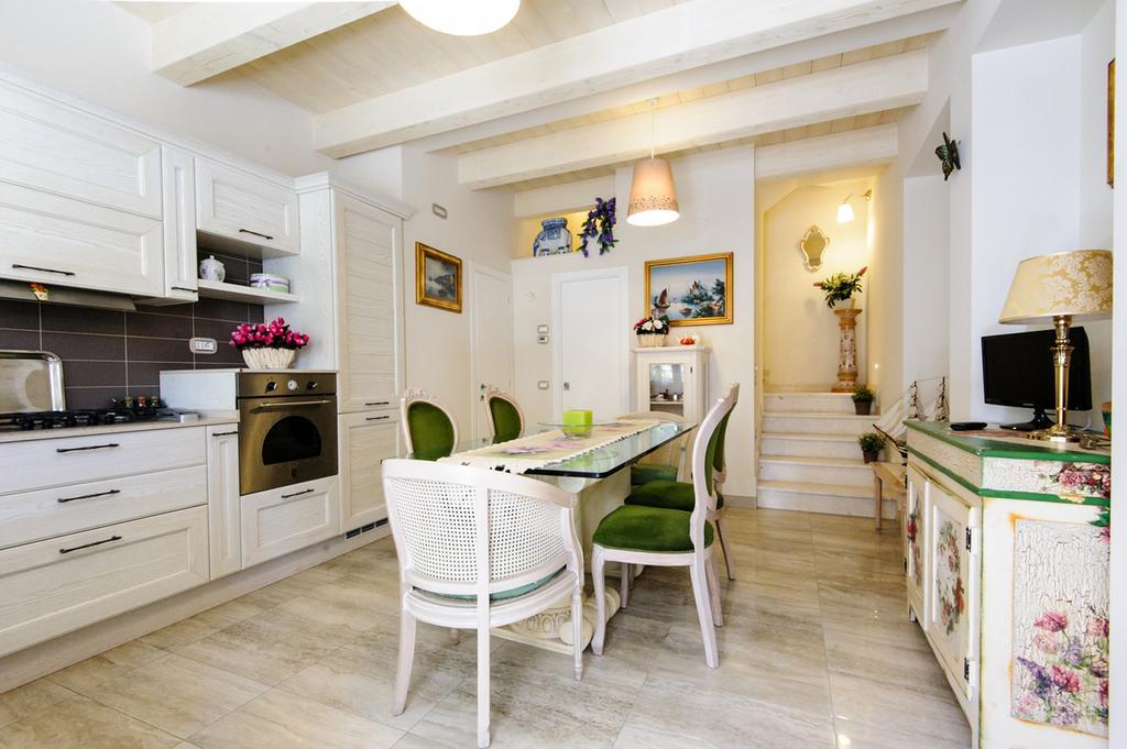 Il Piccolo Giglio Bed & Breakfast Porto SantʼElpidio Eksteriør bilde