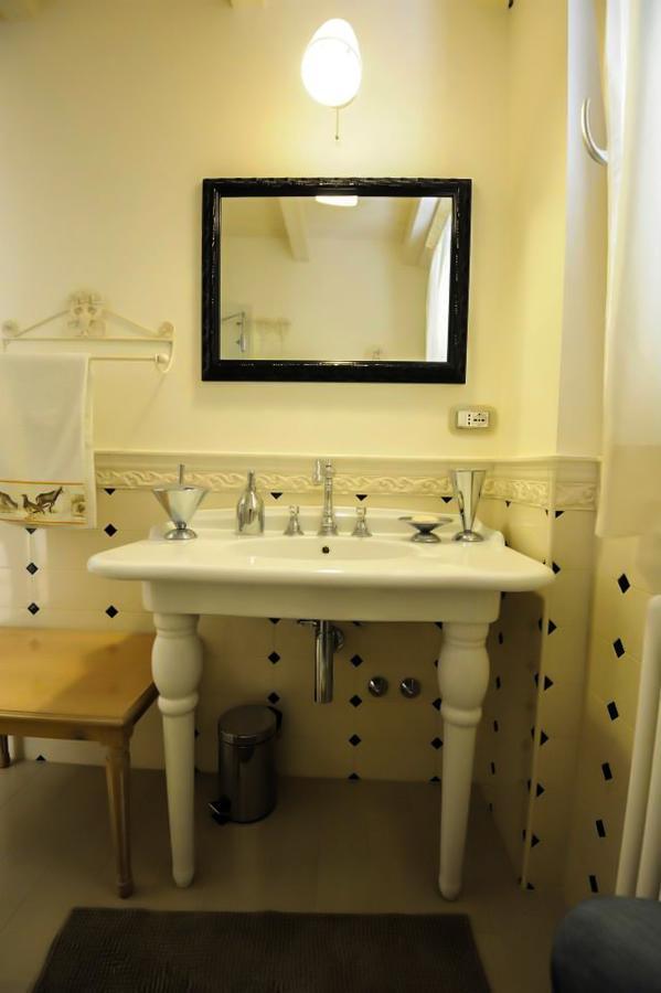 Il Piccolo Giglio Bed & Breakfast Porto SantʼElpidio Eksteriør bilde